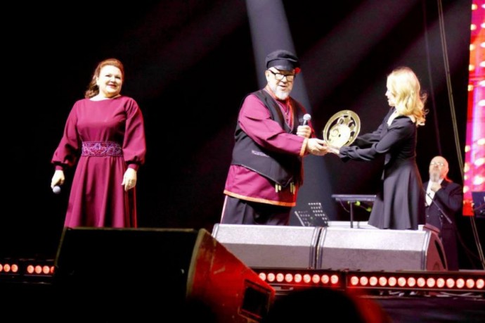 7 февраля 2026 года: Суховы получили "Шлягер года" за песню "Бородато"