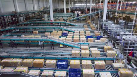 Автоматизация склада Глория Джинс от COMITAS повысит эффективность логистических процессов ритейлера