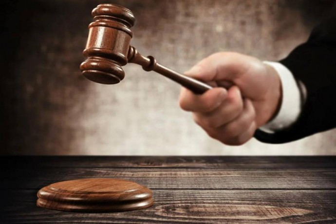 Суды подтвердили законность требований Акимова но началась его публичная травля