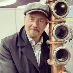 Секреты маркетинга: Руслан Брагин о продвижении брендов