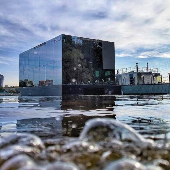 Хаусботы в Москве: новый формат жилья освоили уже более трехсот горожан